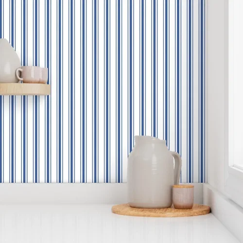 Vista 8 de Muestra de papel tapiz extraíble, diseño de rayas francesas con patrón de rayas azul oscuro, blanco, papel pintado prepegado personalizado por