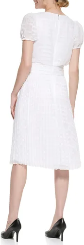 Vista 4 de Karl Lagerfeld Paris Maxi con logotipo de crepé martillado para mujer