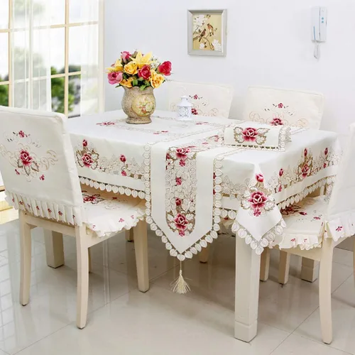 Vista 8 de LeLehome - Mantel de encaje bordado con flores cafés, color crema y beige, diseño clásico y tela que no se arruga para mesa de comedor