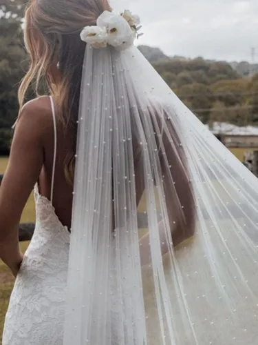 Vista 4 de Unsutuo Pearl Bride - Velo de novia de 1 nivel, velo de tul de novia con tocado para mujeres y niñas (L118 pulgadas, W59 pulgadas, Blanco)