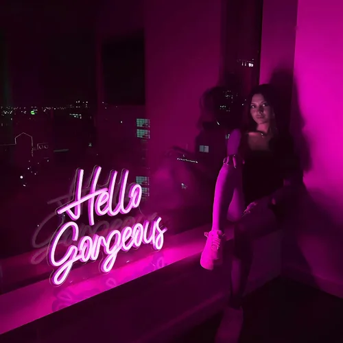 Vista 7 de Kavaas Letreros de Neón Hello Gorgeous para Decoración de Pared, Letrero de Luz de Neón Hello Gorgeous con Interruptor Regulable - Letrero Hello