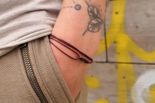 Vista 66 de Made by Nami Nautical Rope Bracelet for Men Waterproof & Adjustable Wrap String Bracelets with Snap Hook Gift for Him