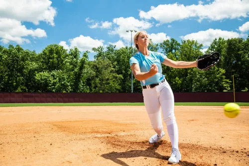 Vista 7 de Mizuno Fastpitch - Camiseta de softball con cuello redondo