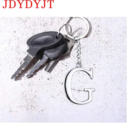 Vista 5 de Llavero de letra inicial de plata para hombres y mujeres, llavero personalizado con monograma del alfabeto para llaves de coche