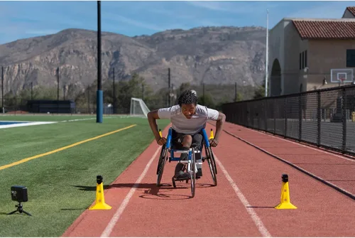 Vista 7 de SKLZ Speed Gates for Sports and Athletic Speed Training, Yellow