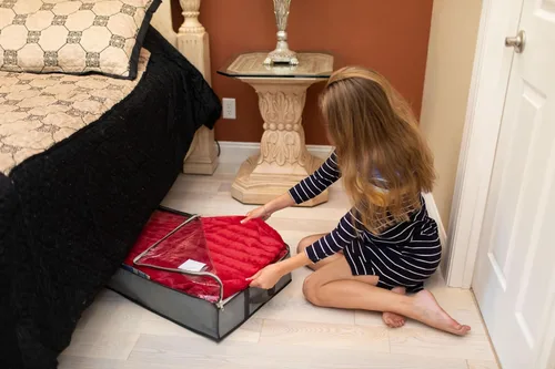 Vista 8 de NeatNestly SmartCube Bolsas de Almacenamiento Bajo la Cama - Paquete de 3 Contenedores Grandes Grises de 39" x 18" x 6" con Asas Reforzadas