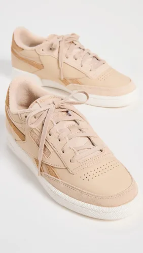 Vista 4 de Reebok Tenis vintage Club C Revenge para mujer