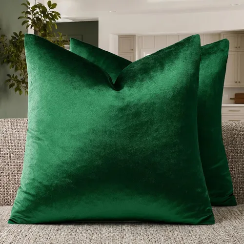 Vista 93 de GIGIZAZA Juego de 2 fundas de almohada doradas de terciopelo de 20 x 20 pulgadas para sofá Almohadas para sofá, tela texturizada suave de 9.88