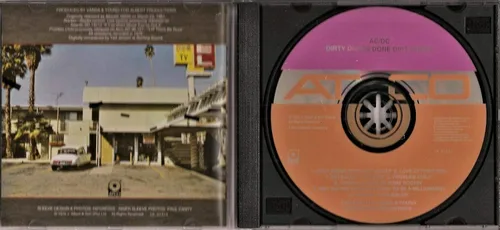 Vista 2 de Dirty Deeds Done Dirt Cheap