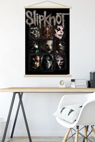 Vista 5 de Trends International Slipknot - Máscaras 08 Póster de pared, 22.375 x 34 pulgadas, paquete de impresión premium y colgador de madera de haya