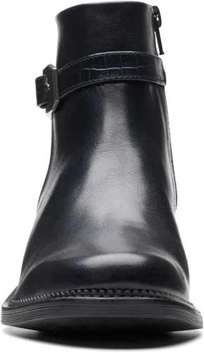 Vista 3 de Clarks Women's Maye Grace Fashion Boot