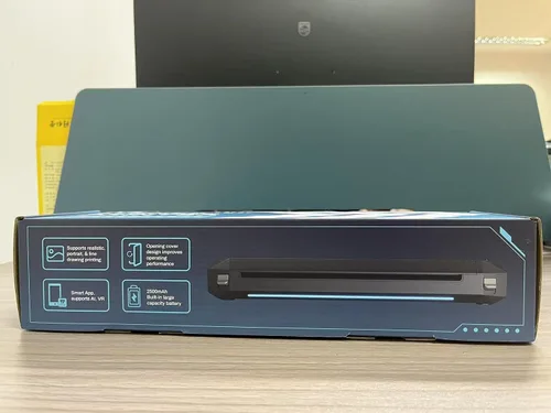 Vista 3 de KVM Impresora inalámbrica de plantillas de transferencia de calor de tatuaje con tira de luz LED, compatible con conectividad Bluetooth o USB.