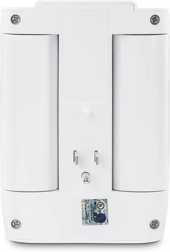 Vista 4 de Tomacorriente para pared CyberPower GT600 con toma a tierra y 6 salidas