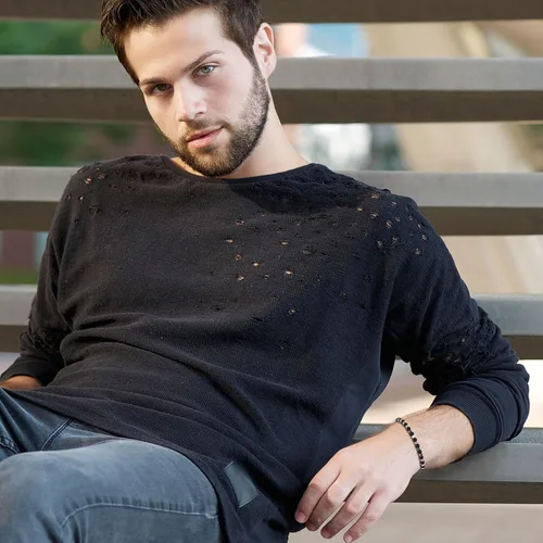 Vista 3 de GAVU Pulsera de cuentas de cristal con cierre de acero inoxidable para hombre