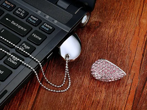 Vista 5 de USB 3.0 Flash Drive - Pen drive con forma de lápiz labial, memoria de alta velocidad, collar brillante con bolsa de joyas, gran regalo, Rosado Heart