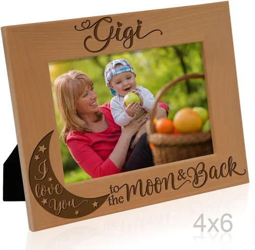 Vista 4 de KATE POSH GIGI, I Love you to the Moon and Back, marco de fotos de madera natural grabado, regalos del día de los abuelos, regalos de abuela, abuela