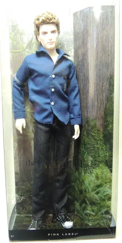 Vista 4 de Barbie - Muñeco de colección de la saga Crepúsculo de Edward