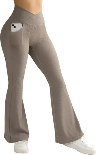 Vista 2 de RUUHEE Pantalones de yoga cruzados acanalados para mujer con bolsillos, cintura alta, acampanados, leggings acampanados