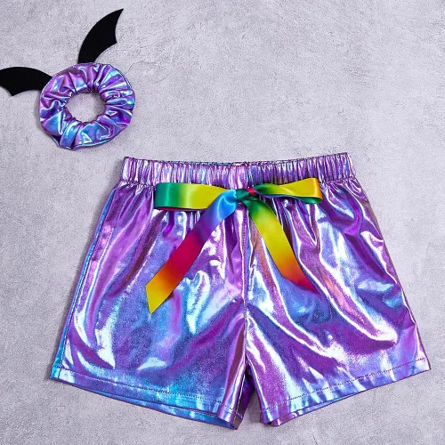 Vista 2 de Pantalones cortos metálicos de piel sintética para niñas pequeñas, pantalones cortos de Halloween con lazos para el pelo de murciélago
