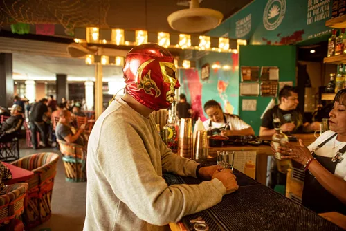 Vista 4 de Máscaras de Lucha Libre de Calidad Profesional Disfraz auténtico de Lucha Libre - Talla Adulto Máscaras de Luchador Made in Mexico