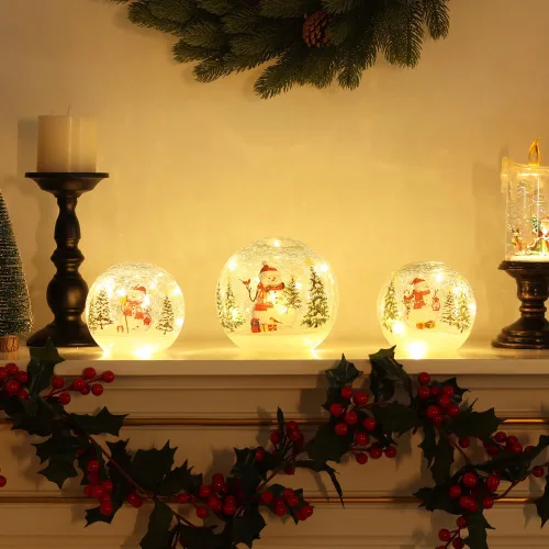 Vista 6 de YEAHOME Decoraciones de Navidad para interiores, juego de 3 bolas de cristal agrietadas de muñeco de nieve con luces LED, decoración del hogar