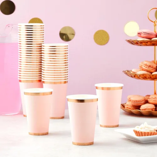 Vista 2 de Juvale Vasos de fiesta rosados, 12 onzas, paquete de 50, rosa claro y dorado, vasos de papel desechables para bebidas calientes y frías, para novia