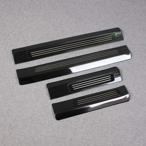 Vista 2 de Para Volvo XC90 2016 2017 2018 2019 2020 2021 2022 2023 2024 2025 2026 Cubierta de placa de umbral de puerta exterior (negro)