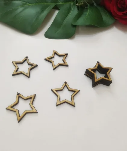 Vista 4 de 30 piezas de espacios en blanco de madera con marco de estrella, marco de aretes de macramé, aros, joyas en blanco de madera sin terminar