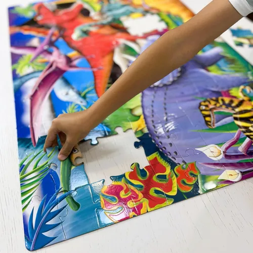 Vista 9 de The Learning Journey Puzzle Doubles que brilla en la oscuridad – Dinos – Rompecabezas preescolar de 100 piezas que brilla en la oscuridad