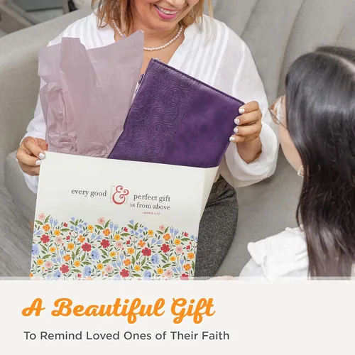 Vista 8 de Cubierta de Biblia de Moda para Mujeres de Christian Art Gifts, Fe Hebreos 11:1, Púrpura Paisley de Cuero Sintético, Mediana