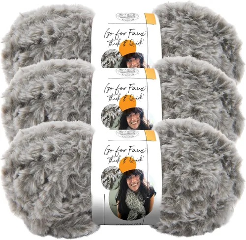 Vista 18 de Lion Brand Yarn (1 madeja) Go for Faux Thick & Quick hilo voluminoso, Baked Alaska Jumbo Faux Fur Knit & Crochet Fiber for Plush Blankets, Cozy