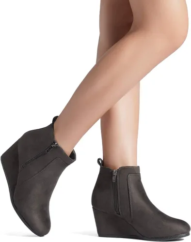 Vista 6 de DREAM PAIRS Botines de cuña baja de gamuza para mujer