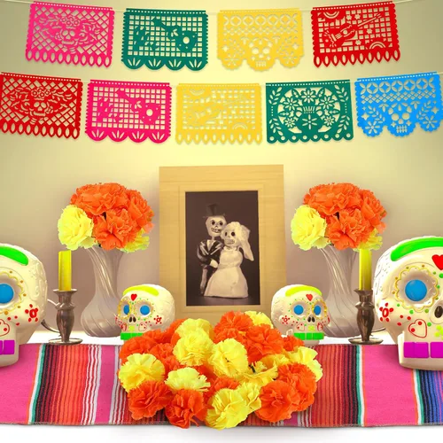 Vista 5 de Retrowavy Juego de 112 piezas de decoración del Día de los Muertos, 100 caléndula artificial a granel, 2 guirnaldas de caléndula artificial de 5