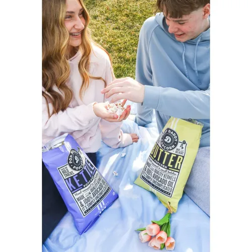 Vista 8 de Pop Daddy - Palomitas de maíz con sabor a mantequilla, bolsas individuales