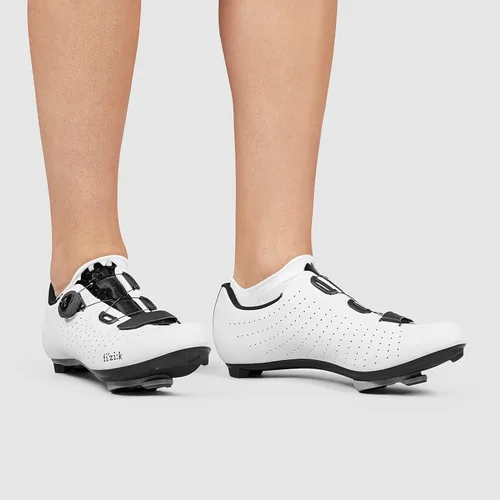 Vista 4 de GripGrab Calcetines de ciclismo invisibles clásicos que no se muestran - Tenis cortos y bajos para entrenamiento de verano para bicicleta giratoria