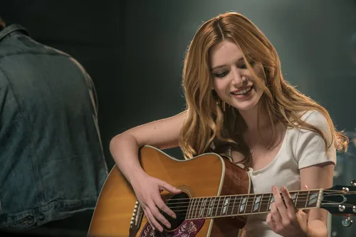 Vista 4 de Midnight Sun DVD