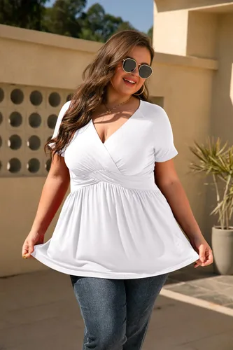 Vista 2 de TIANZHU Blusa de manga corta para mujer, talla grande, cuello en V, corte bajo, linda blusa
