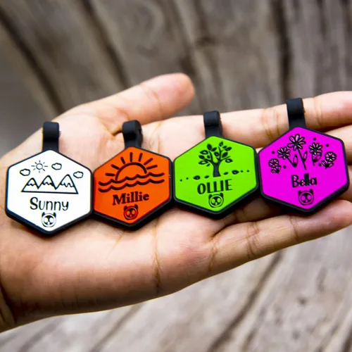 Vista 5 de Etiqueta de silicona silenciosa para perro personalizada con 5 líneas de identificación de mascotas grabadas profundas, duradera, sin sonido, diseño