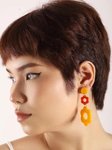 Vista 3 de Sacina Hippie Daisy Earrings Dangle Earrings, Flower Earrings, Yellow Purple Floral Earrings, 70s Earrings, 60s Earrings, Y2k Earrings, Christmas
