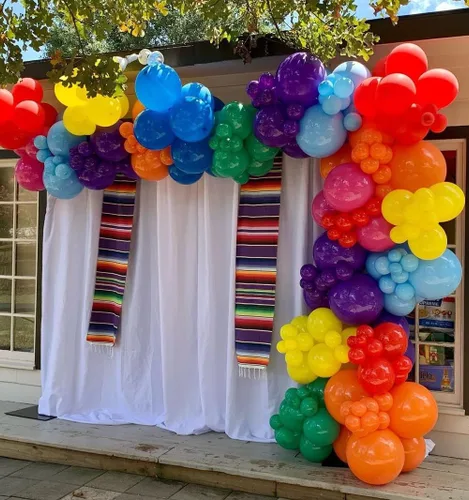 Vista 3 de Kit de arco de guirnalda de globos de fiesta de 16.3 pies para fiesta temática mexicana, arco iris, cumpleaños, cumpleaños, despedida de soltera