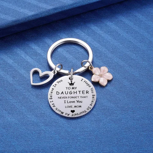 Vista 5 de Llavero con texto en inglés "To My Daughter", regalo de graduación inspiradora para hijas de mamá, dulce 16, 18 y 21 cumpleaños, llavero con texto
