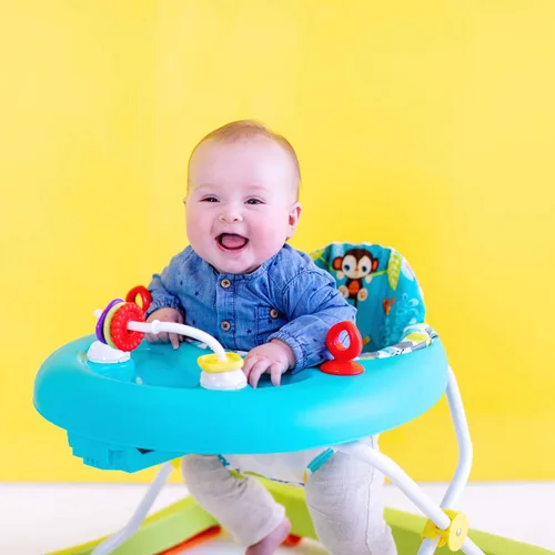 Vista 4 de [Usado] Bright Starts - Caminante Giggling Safari con estructura de plegado fácil para almacenamiento, para bebés a partir de 6 meses