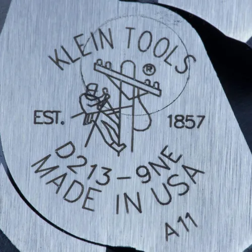 Vista 13 de Klein Tools D2139NE11055 - Juego de alicates, fabricado en Estados Unidos, con alicates de corte lateral de Lineman y pelacables de cobre