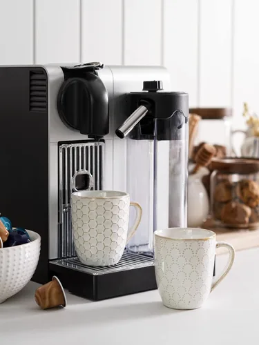 Vista 4 de LE TAUCI Tazas de café de 6 onzas, taza Demitasse de cerámica, tazas de café pequeñas para doble chupo, café con leche, capuchino, lungo, tazas