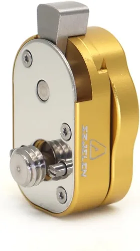 Vista 2 de Mini sistema de placa de liberación rápida con 3/8 tornillos M3 para monitores de cámara, brazos, accesorios, micrófonos, luces clave (dorado)