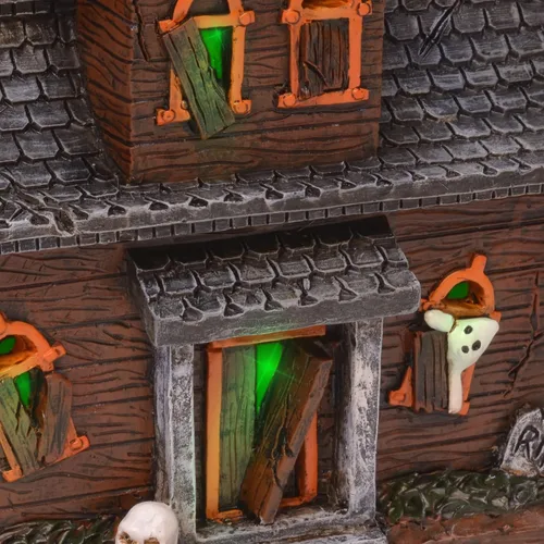 Vista 3 de Mark Feldstein & Associates Spooky Halloween - Juego de aldea de casa embrujada preiluminada que cambia de color, 8 pulgadas, juego de 3