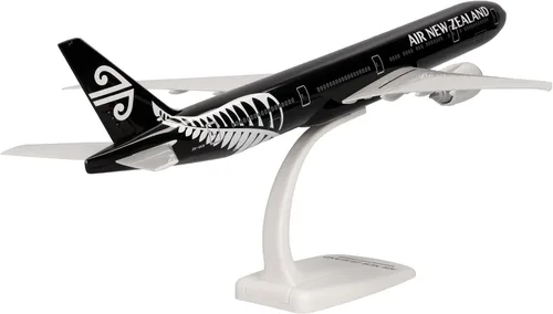 Vista 3 de Herpa SnapFit Modelo Avión Boeing 777-300ER Air Nueva Zelanda