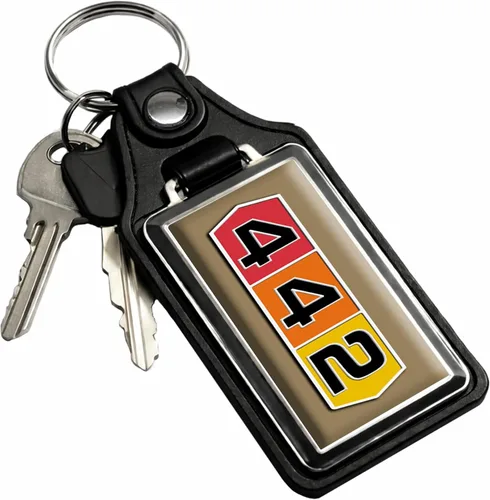 Vista 32 de Brotherhood Car Key Chain for Cutlass - Classic Models Keychain for Men and Women Gift Key Ring