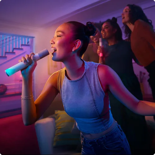 Vista 17 de VIZIO MicMe 2.1 Barra de sonido de karaoke, 2 micrófonos inalámbricos, subwoofer inalámbrico con Dolby Atmos, DTS:X, altavoz Bluetooth, compatible