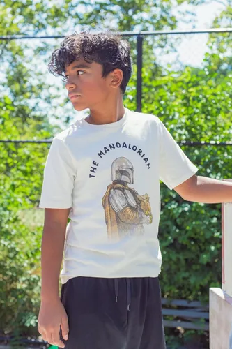 Vista 2 de STAR WARS Paquete de 2 camisetas gráficas The Mandalorian